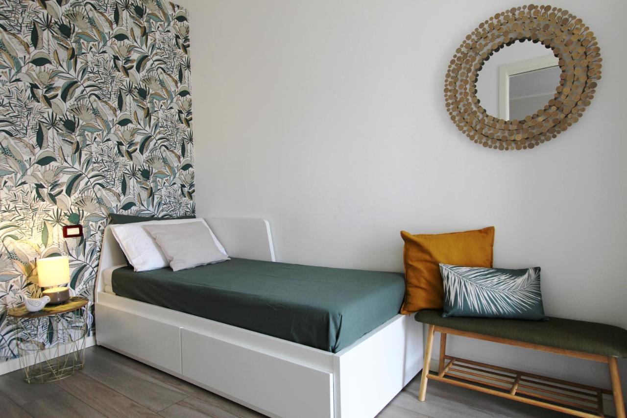La Casa Di Cele Appartement Desenzano del Garda Buitenkant foto